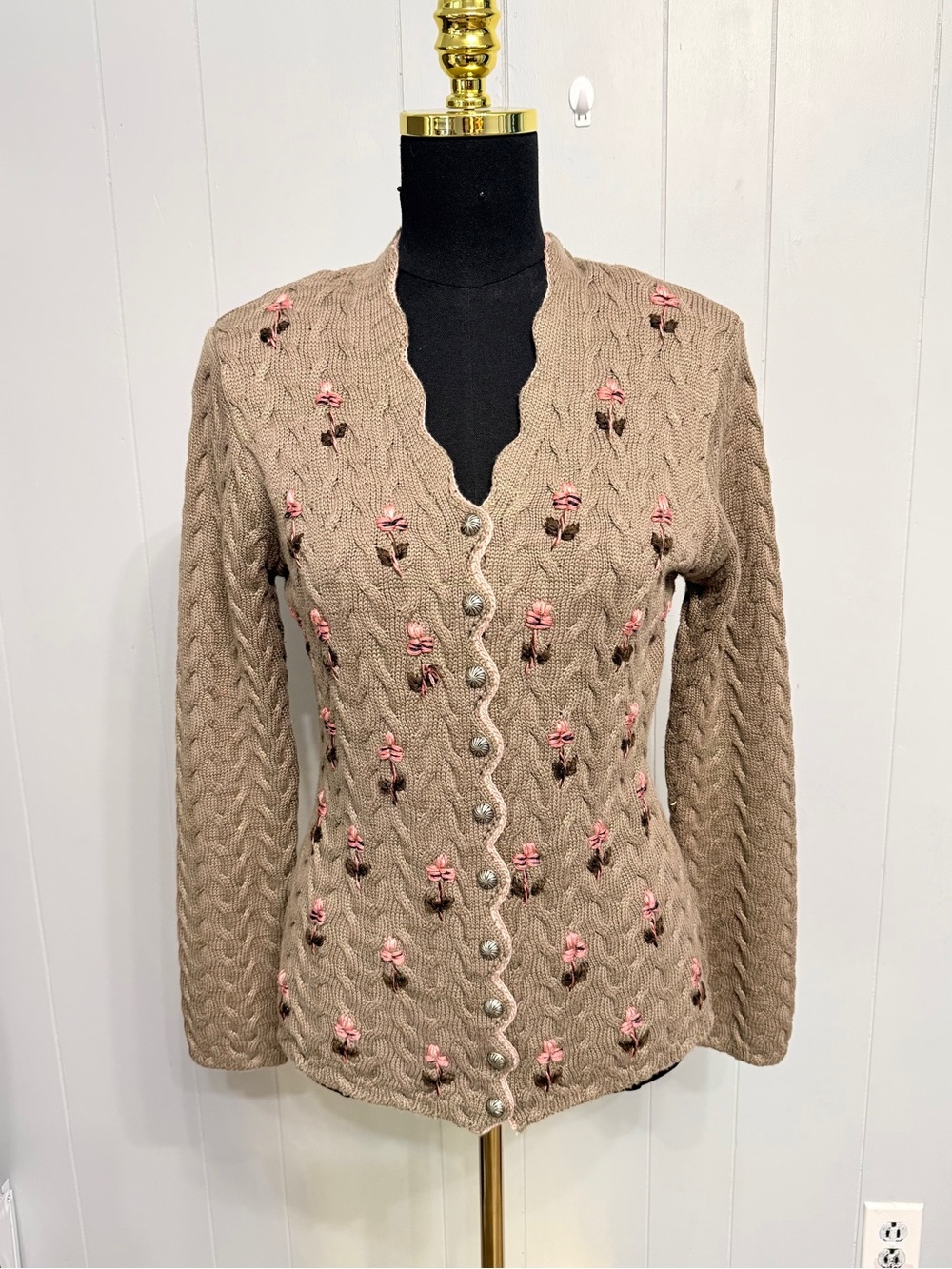 Stocker point Taupe Cable Knit Cardigan with Pink Floral Embroidery